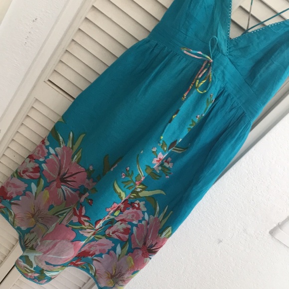 enegie Dresses & Skirts - Beautiful floral summer dress size Small